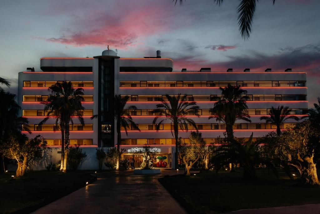 El Hotel Pacha - Entrance to Pacha Club Included фото 9
