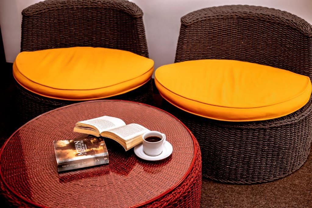 St. Lachlan Hotel & Suites фото 60