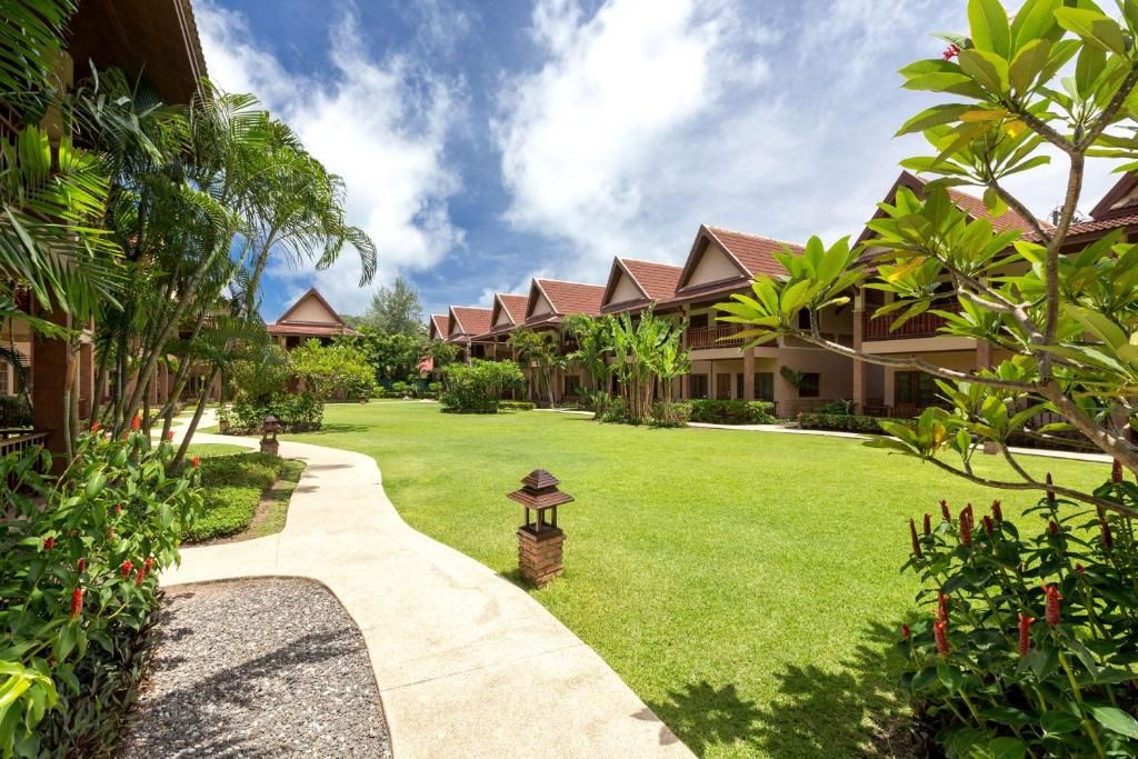 Best Western Premier Bangtao Beach Resort & Spa фото 91