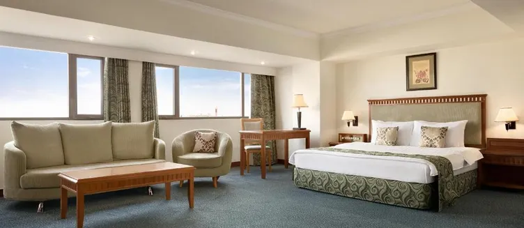 Фото отеля Ramada Tashkent