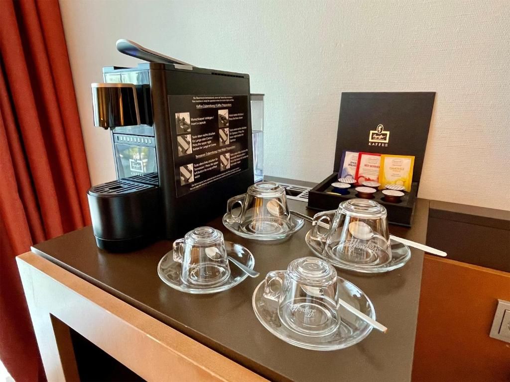 BEST WESTERN PREMIER IB Hotel Friedberger Warte фото 64