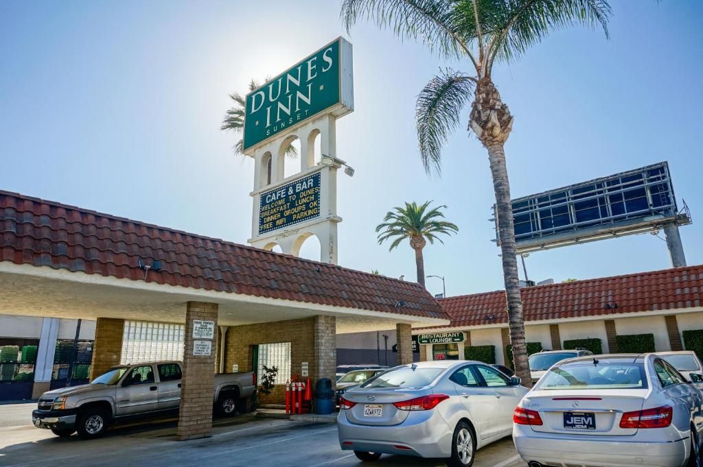 Dunes Inn - Sunset фото 9