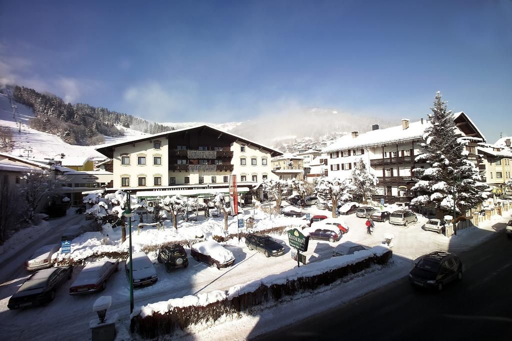 AlpenParks Hotel & Apartment Central Zell am See фото 6
