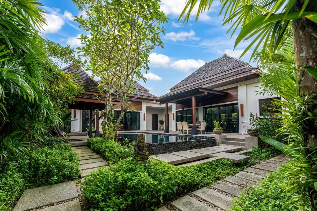 The Bell Pool Villa Resort Phuket фото 53