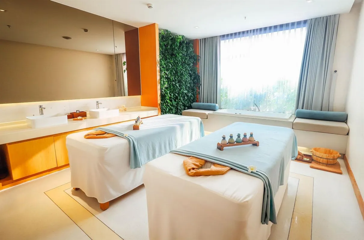 TMS Hotel Da Nang Beach фото 14