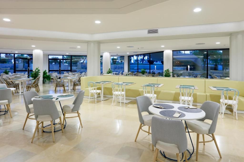 Grand Palladium Sicilia Resort & Spa фото 32