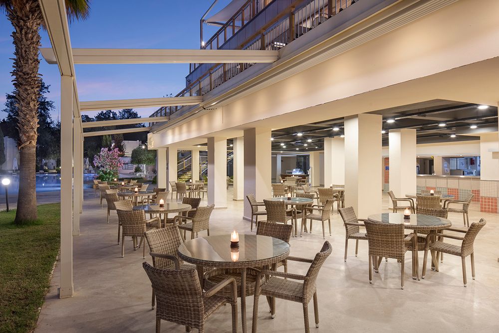 DoubleTree by Hilton Bodrum Isil Club Resort фото 78