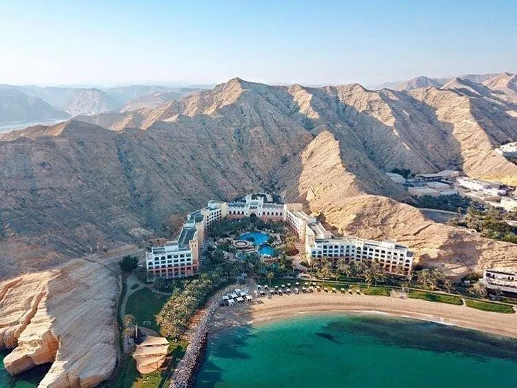 DoubleTree by Hilton Muscat Al Waha фото 21