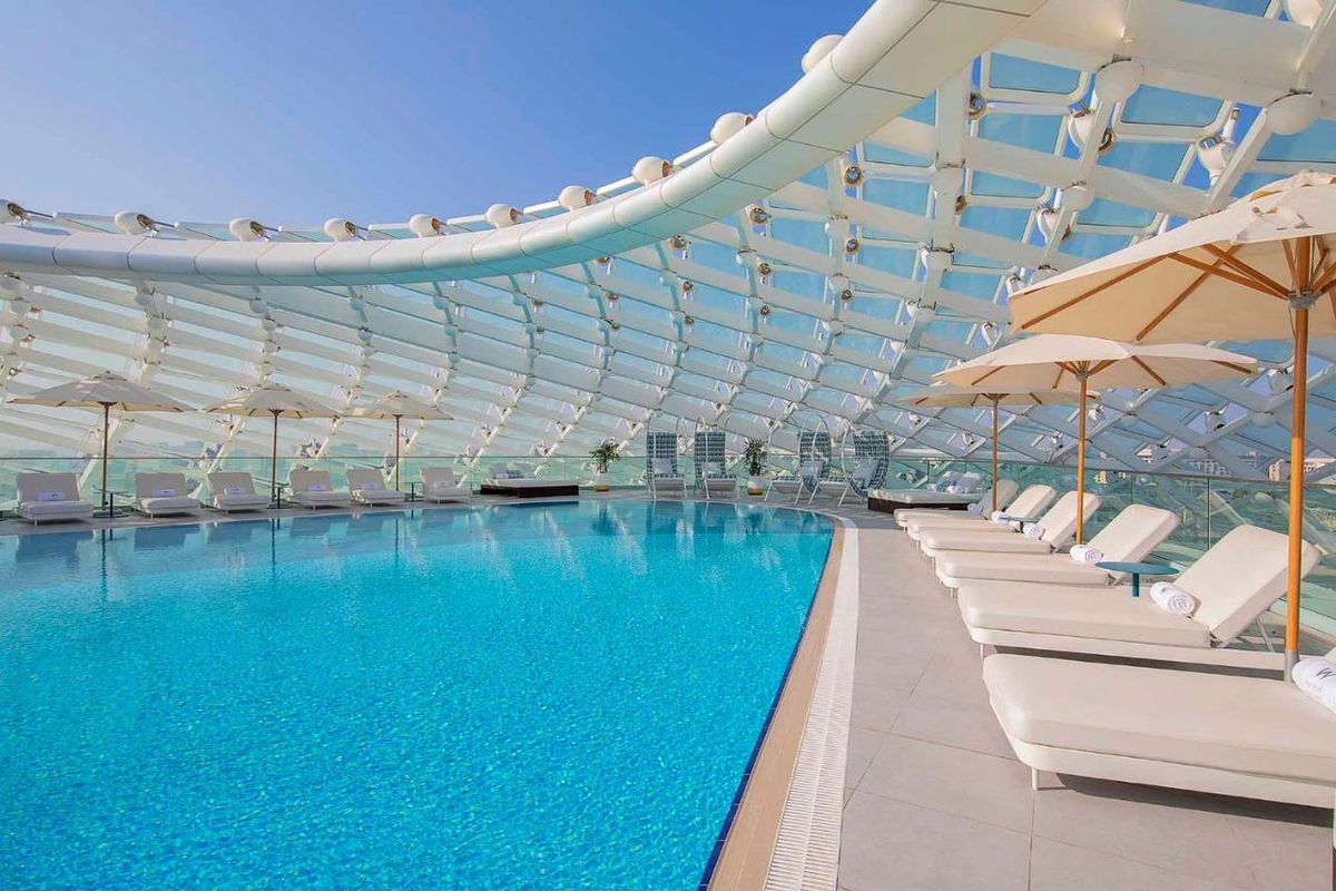 W Abu Dhabi - Yas Island фото 0
