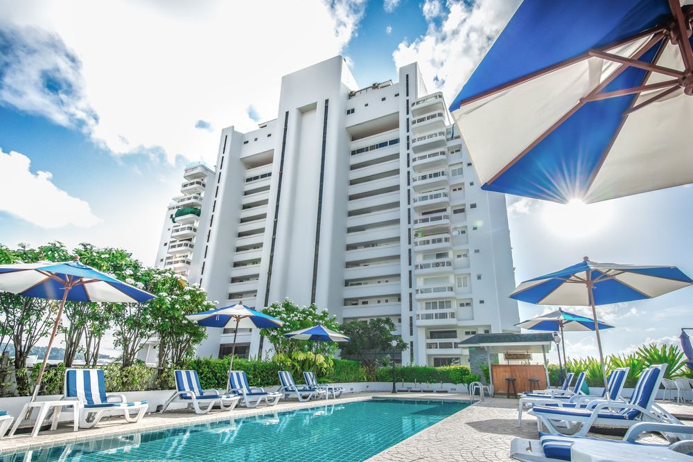 Andaman Beach Suites Hotel фото 44