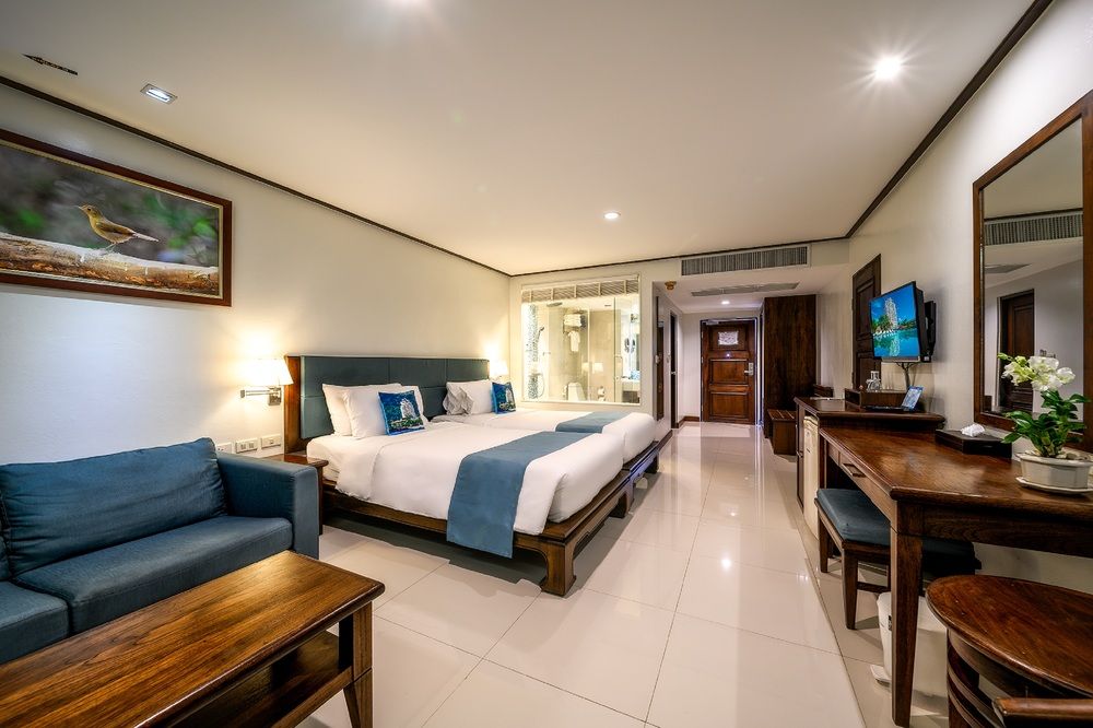 Andaman Beach Suites Hotel фото 45