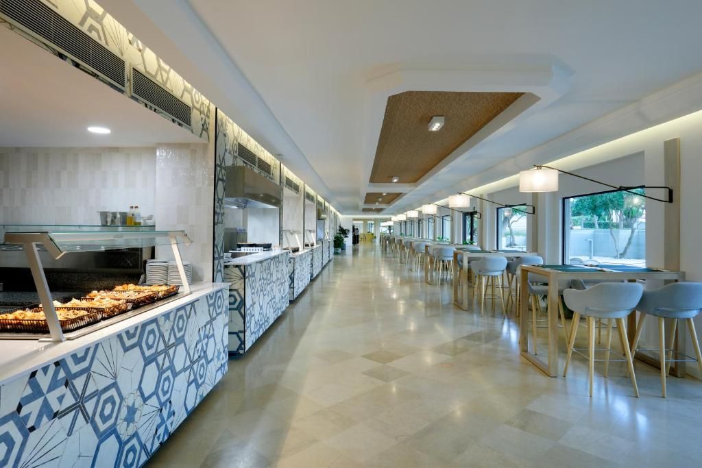 Grand Palladium Sicilia Resort & Spa фото 31