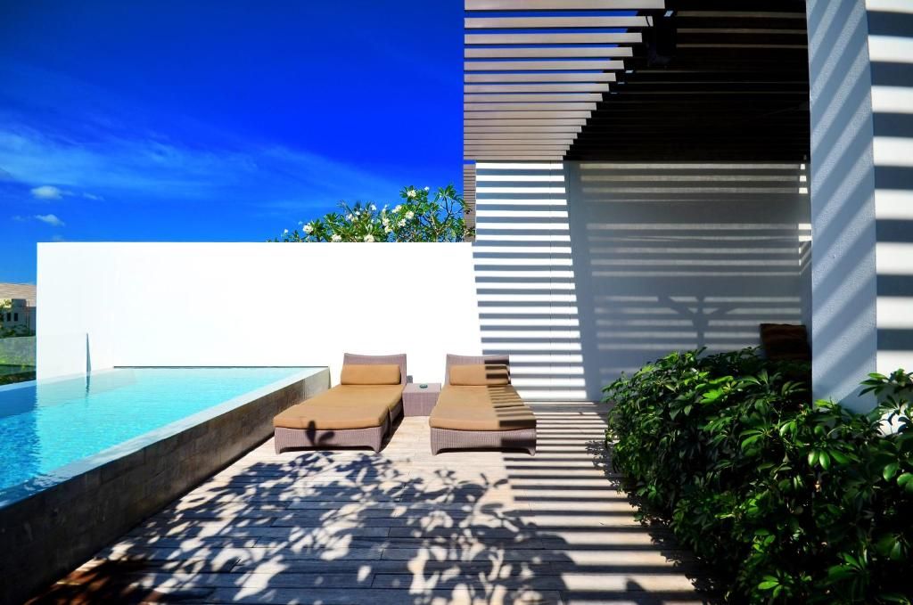 Twinpalms Surin Beach Phuket фото 44