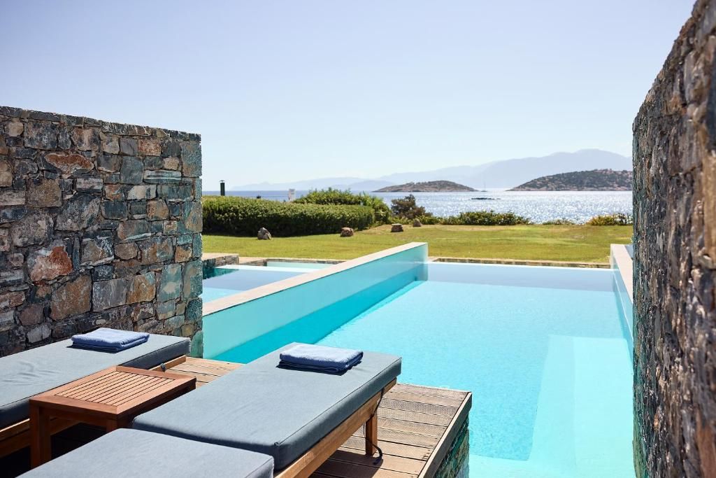 St. Nicolas Bay Resort Hotel & Villas фото 10
