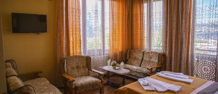 Фото отеля Family Kolorit Old Tbilisi