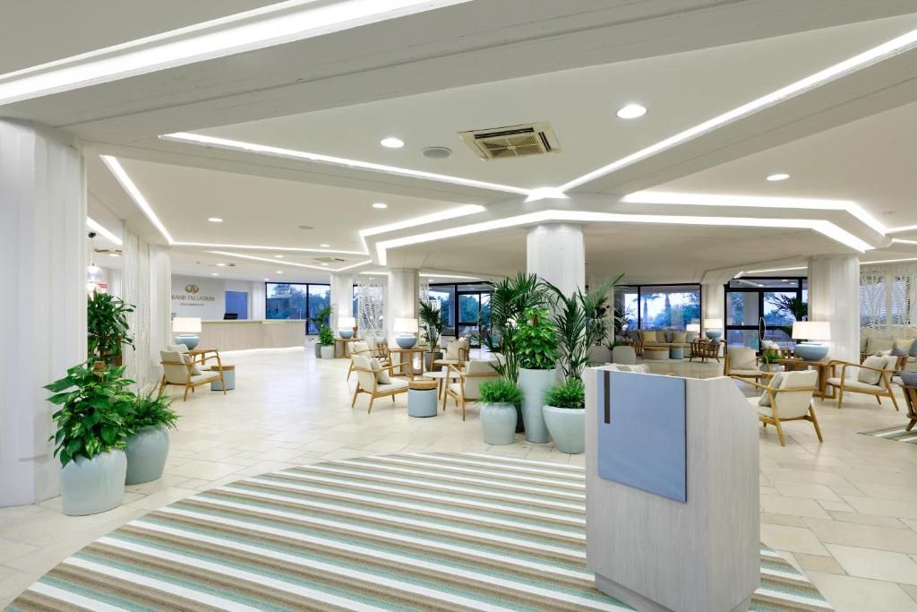Grand Palladium Sicilia Resort & Spa фото 21