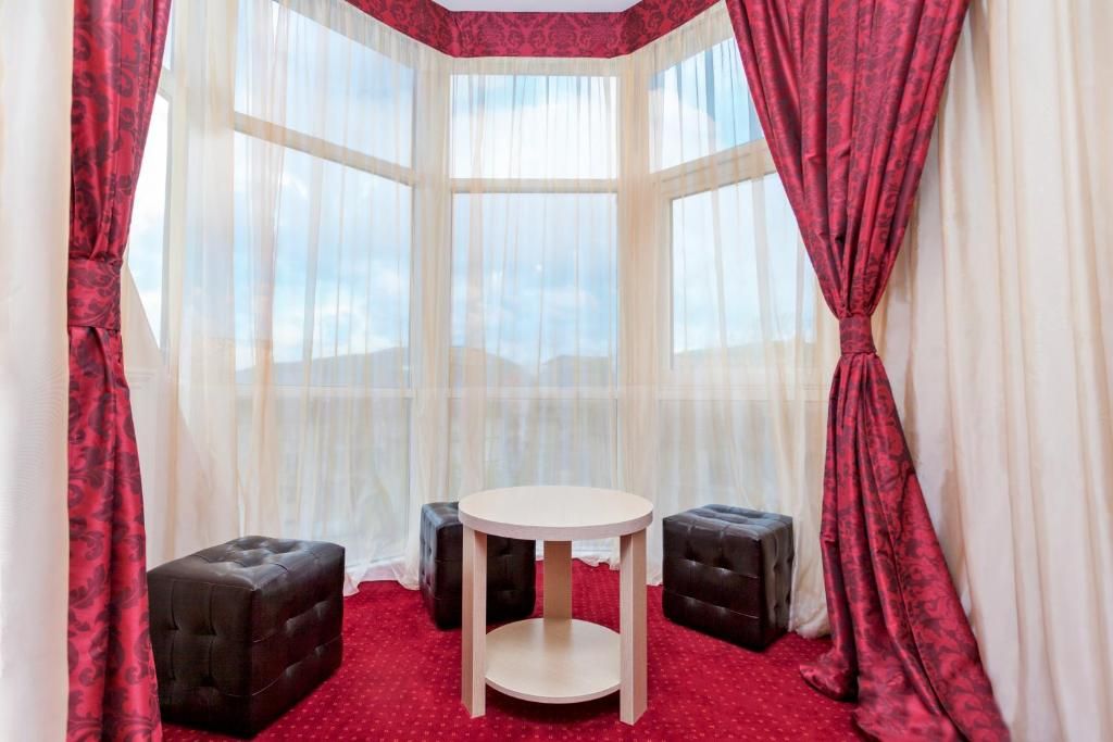 Гостиница «Delmont Hotel» фото 34