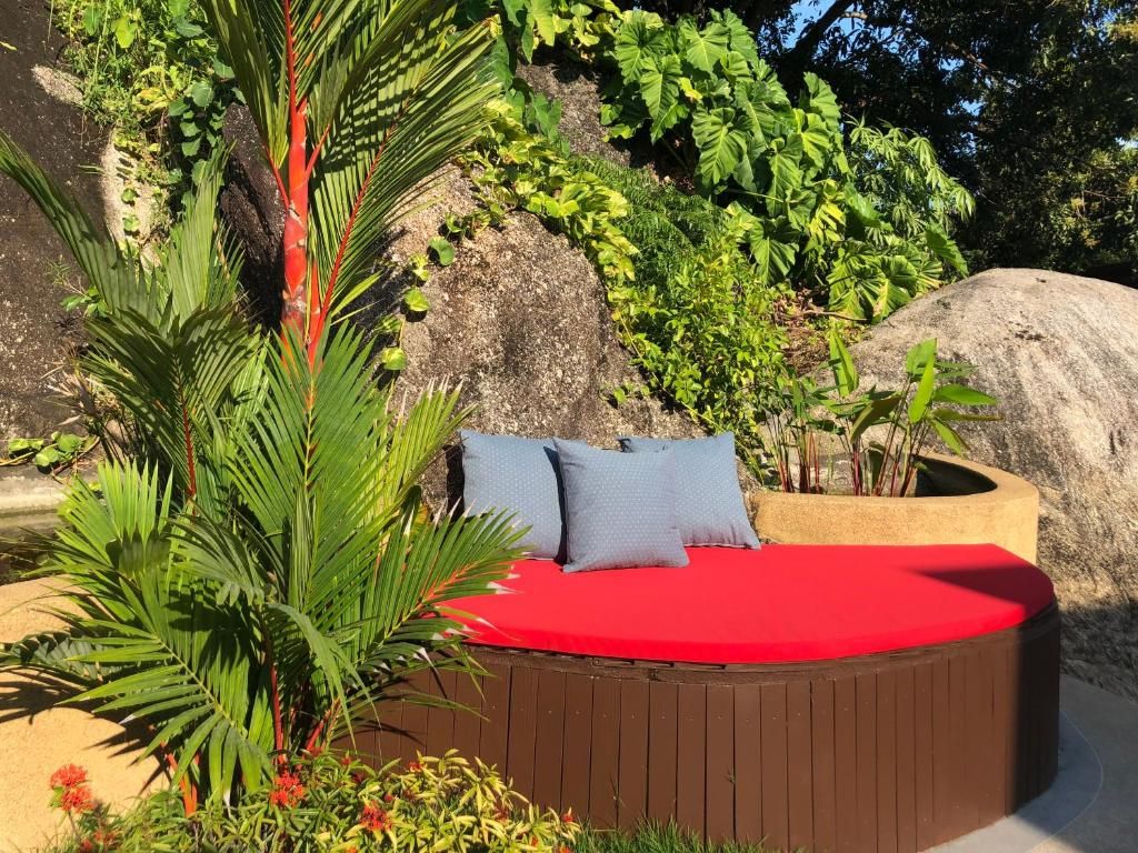 Royal Beach Boutique Resort & Spa Koh Samui - SHA Extra Plus фото 38