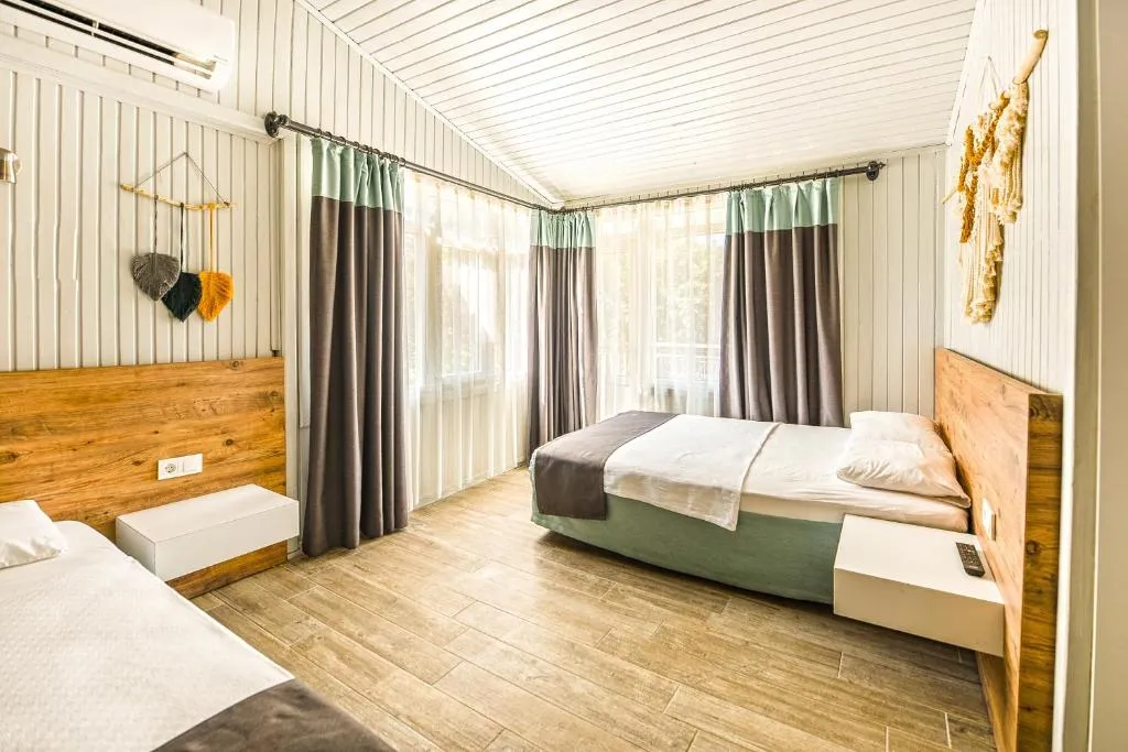 Leda Beach Hotel фото 4