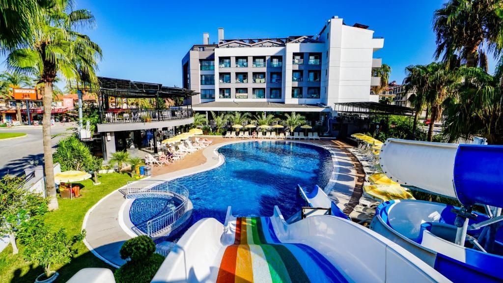 Istanbul Beach Hotel фото 42