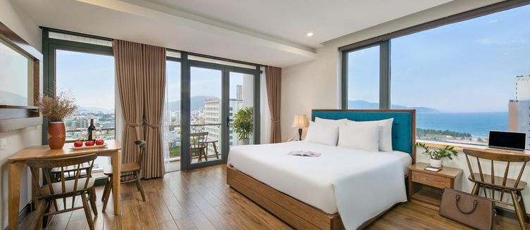 Фото отеля White Sand Hotel & Apartment