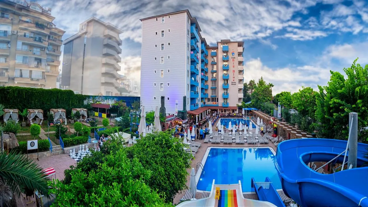 Club Big Blue Suit Hotel фото 0