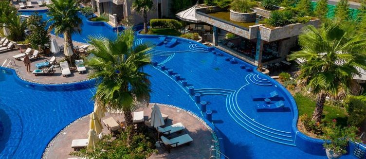 Фото отеля Cascadas Family Resort