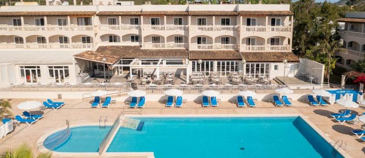 Фото отеля APARTHOTEL FERRER lime Isabel