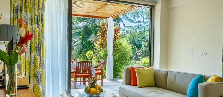 Фото отеля Eden Hills Residence