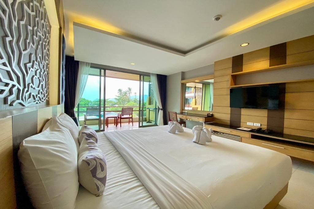 Aqua Resort Phuket фото 11