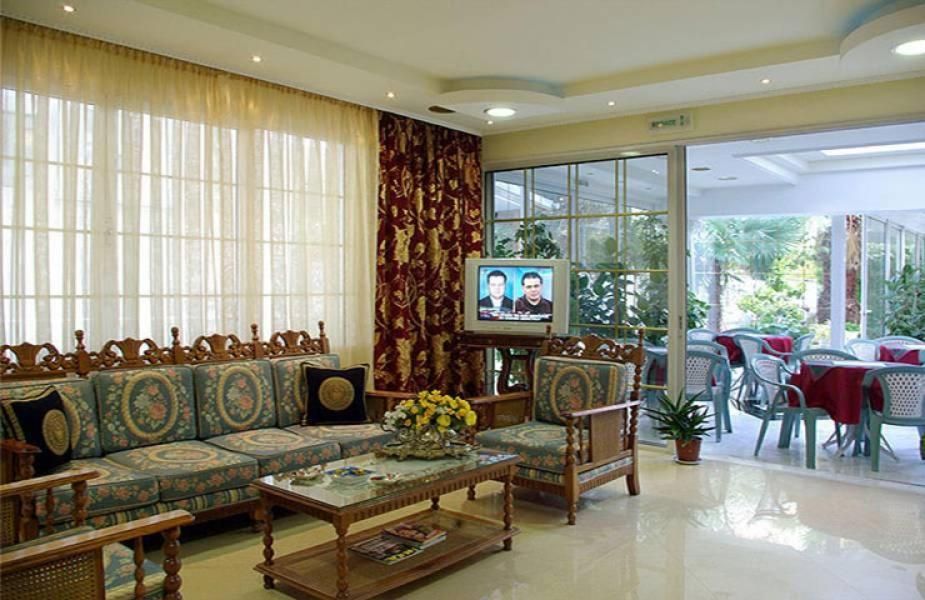 Hotel Chronis фото 2