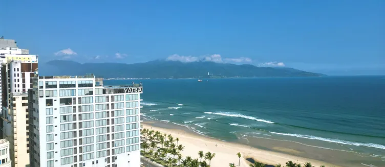 Фото отеля Yarra Ocean Suites Danang