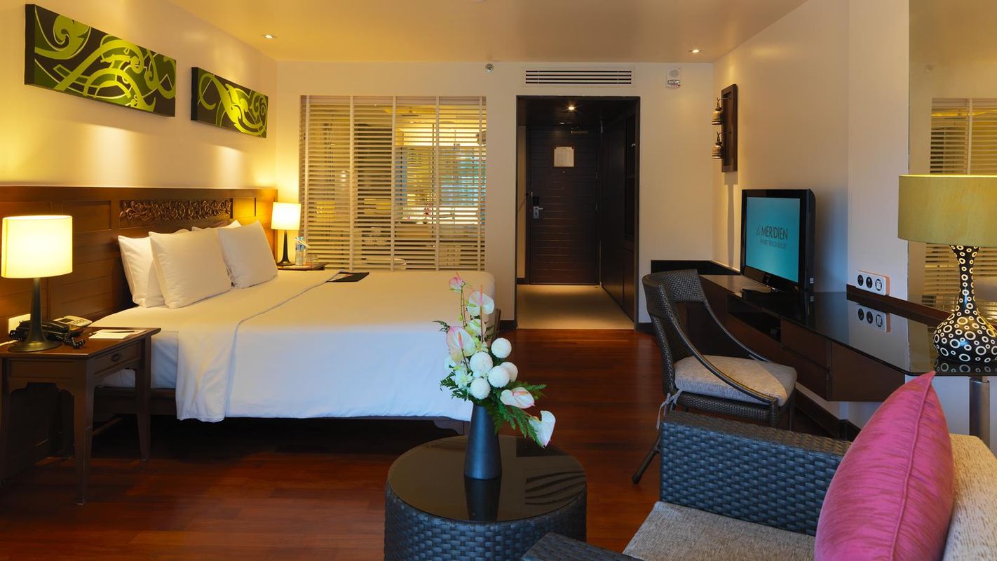 Le Meridien Phuket Beach Resort фото 102