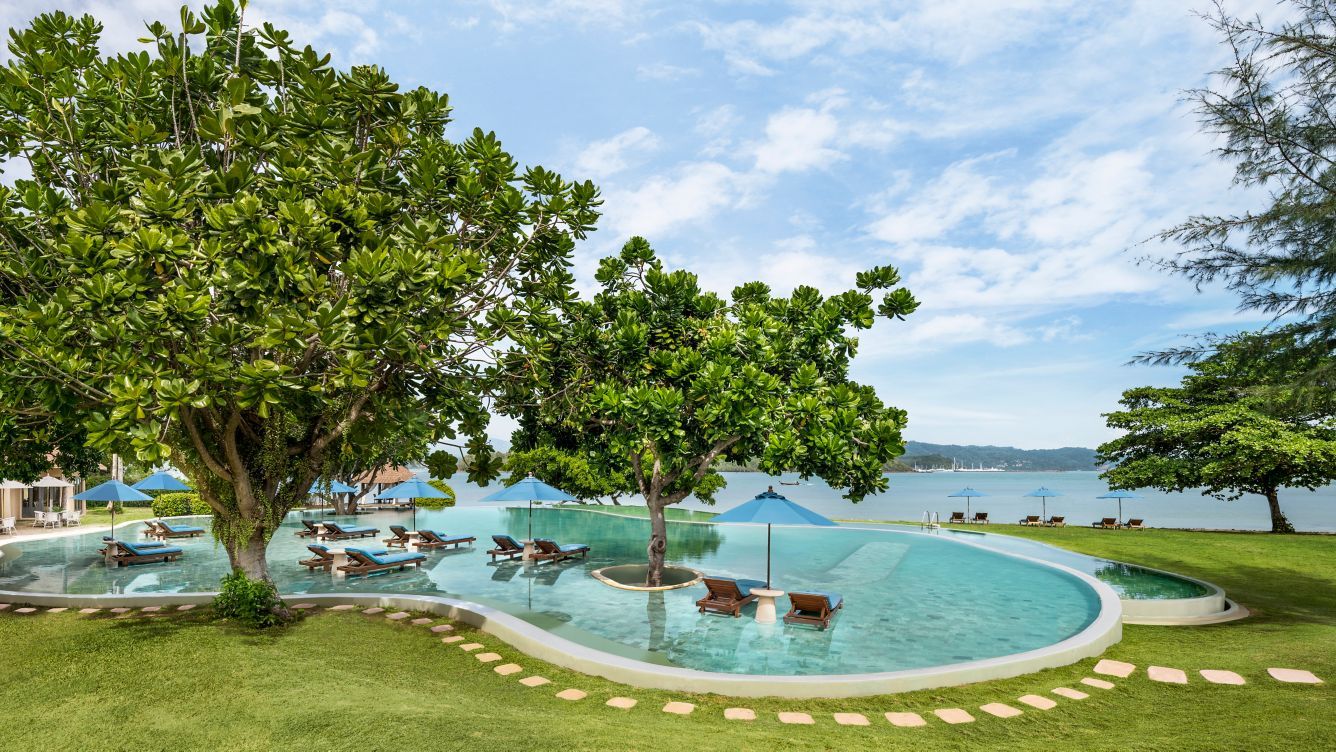 The Naka Island A Luxury Collection Resort & Spa фото 9