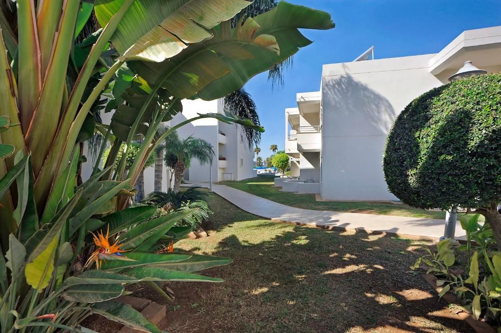 Euronapa Hotel фото 36