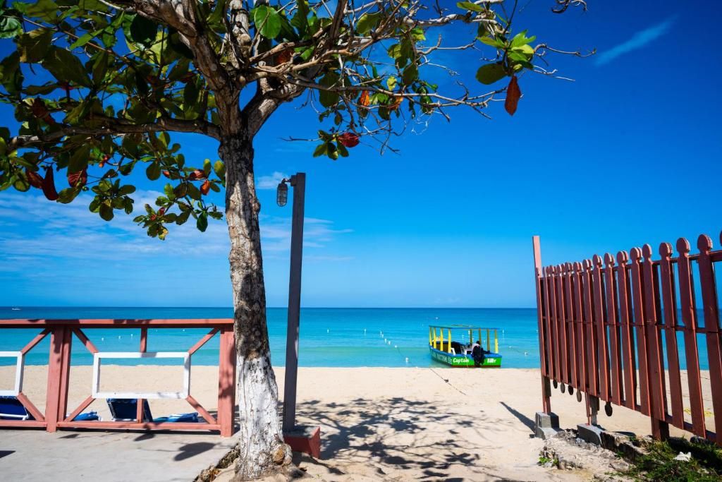 Shields Negril Villas LTD фото 13
