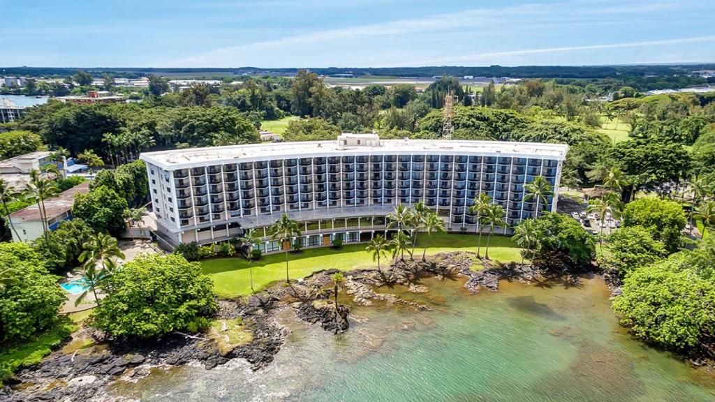 Castle Hilo Hawaiian Hotel фото 0