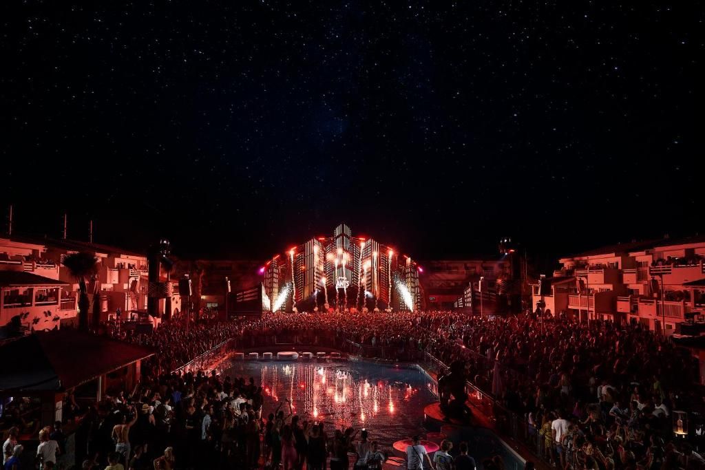 Ushuaia Ibiza Beach Hotel (Adults Only) фото 40