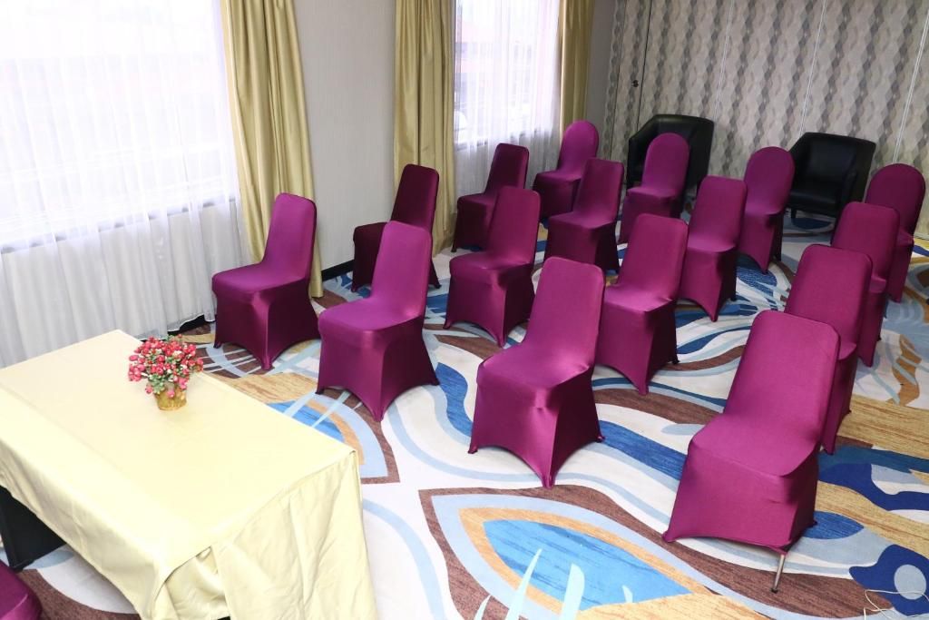 Jakarta Airport Hotel фото 21