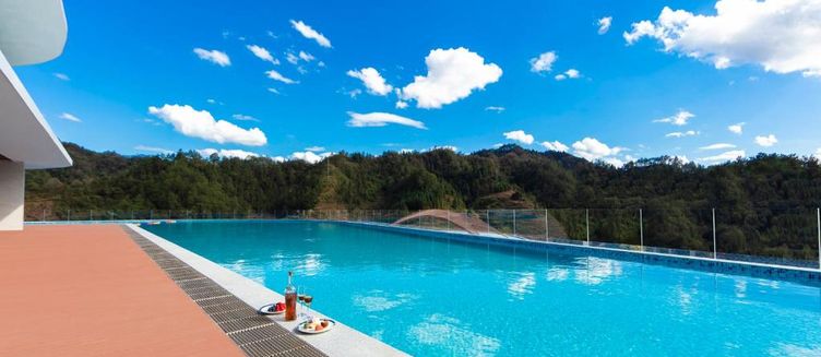 Фото отеля Wyndham Grand Plaza Royale Hot Springs Fenghuang