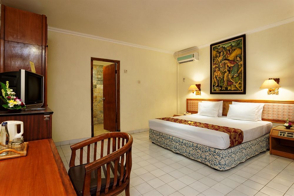 Seminyak Paradiso Hotel фото 33