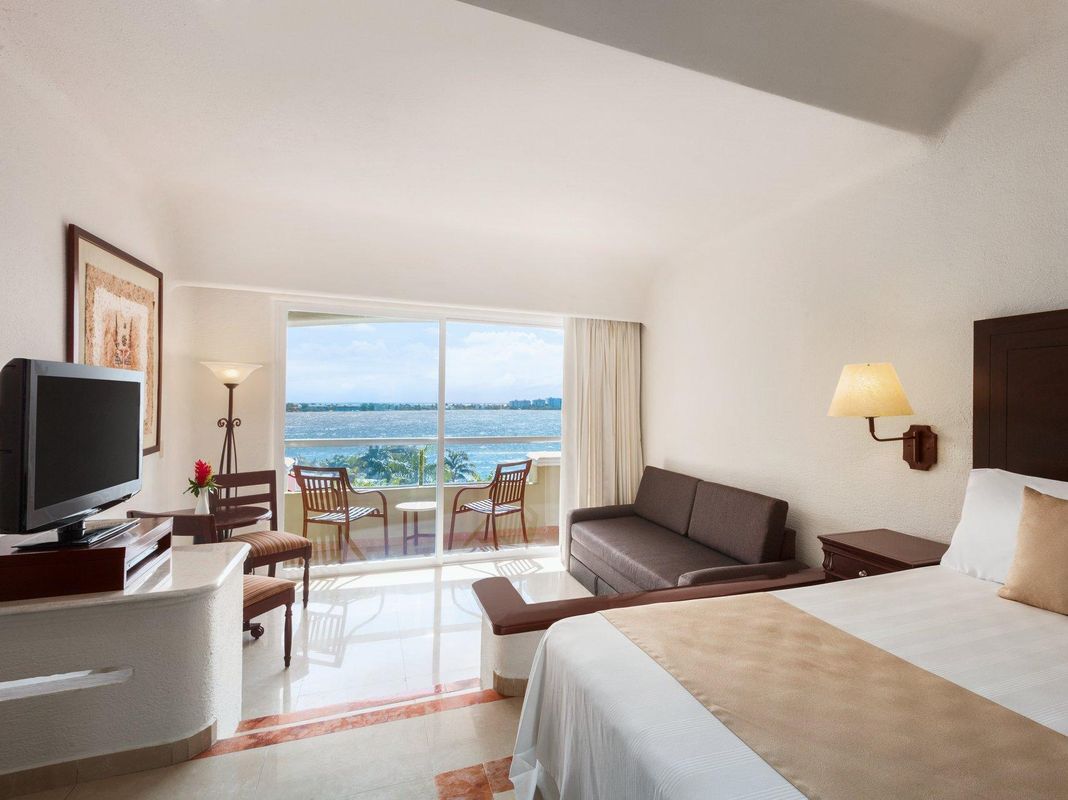 Wyndham Alltra Cancun фото 6