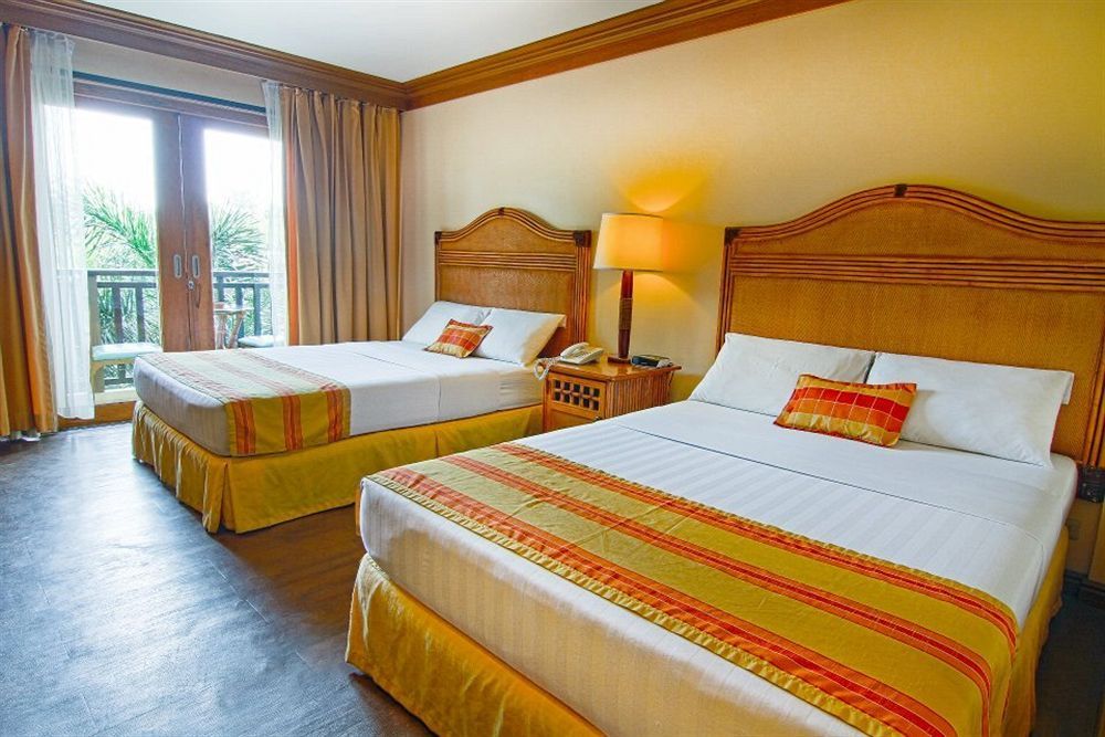 Boracay Tropics Resort Hotel фото 104