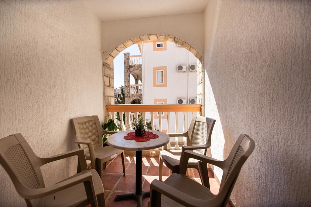 Hotel IPER фото 2