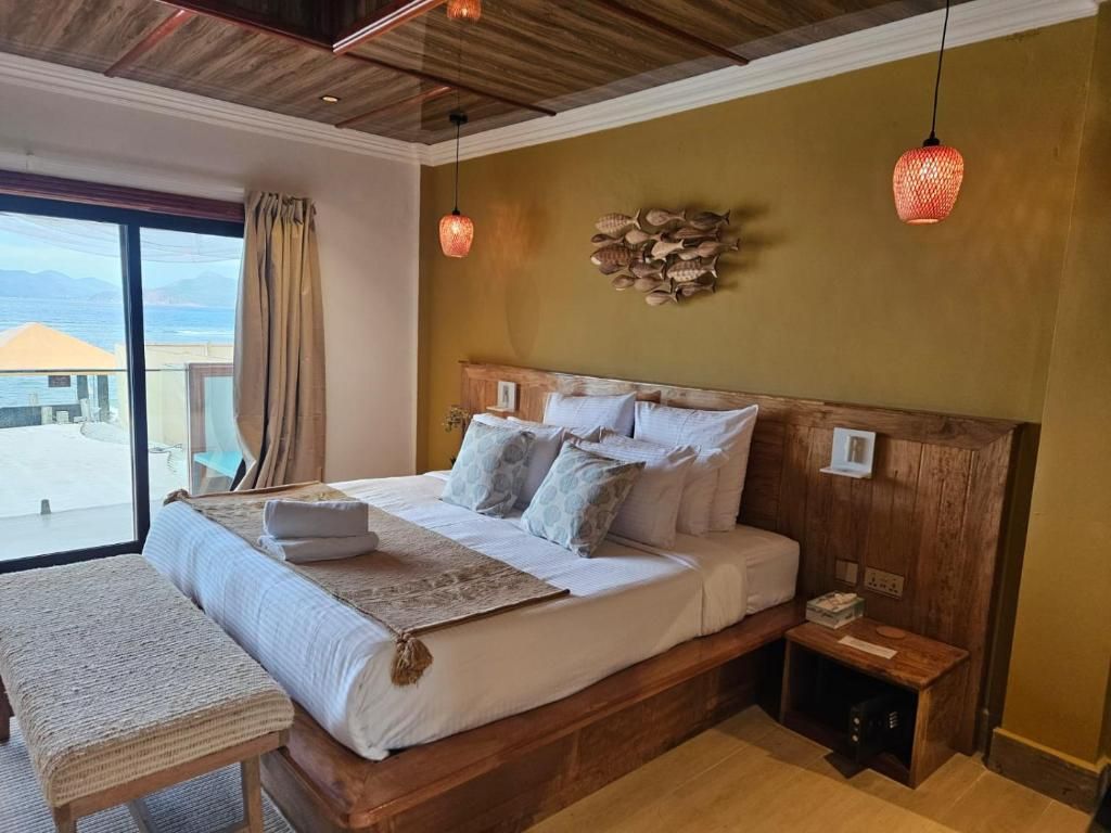 La Digue Luxury Beach Bungalow фото 27