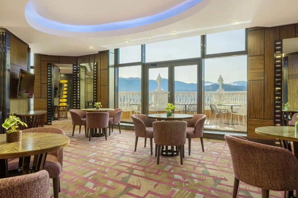 Sheraton Batumi Hotel фото 30