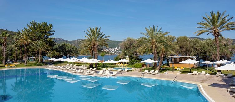 Фото отеля DoubleTree by Hilton Bodrum Isil Club Resort
