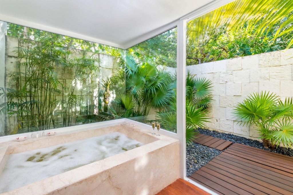Blue Diamond Luxury Boutique Hotel фото 9