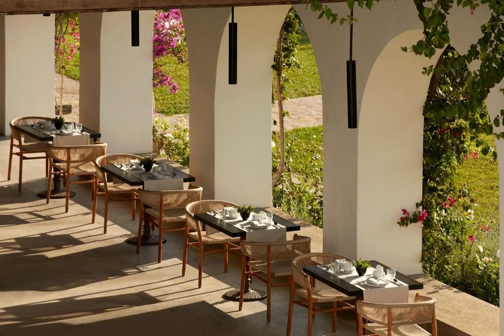 Minos Beach Art Hotel фото 49