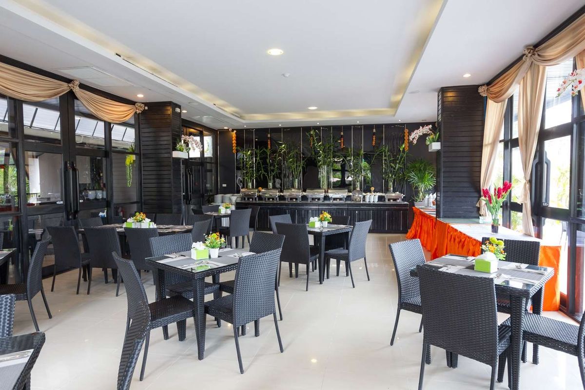 Golden Tulip Essential Pattaya Hotel фото 10